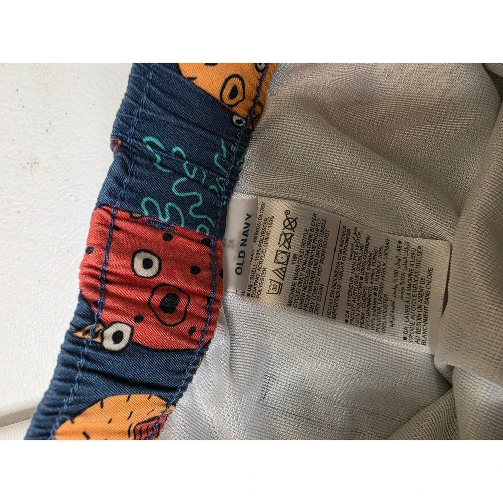 Old Navy Toddler Boys Puffer Fish Rash Guard and Swim Trunks Set Navy White 2T